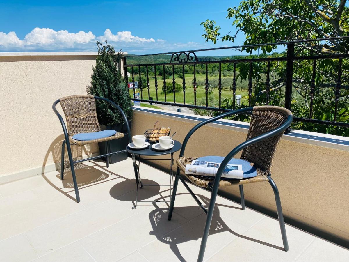 Boutique Rooms Mare Fabulas Ровинь Экстерьер фото