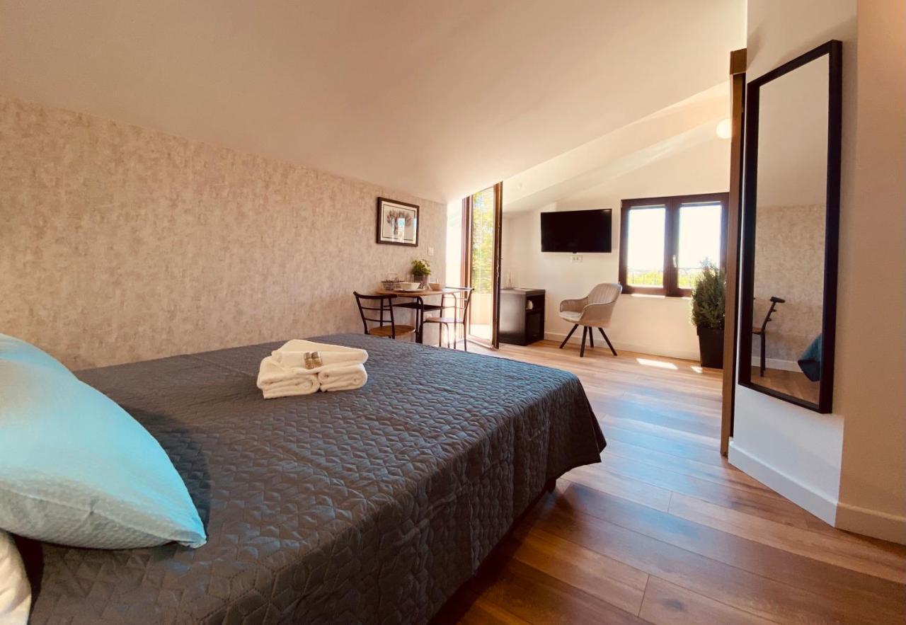 Boutique Rooms Mare Fabulas Ровинь Экстерьер фото