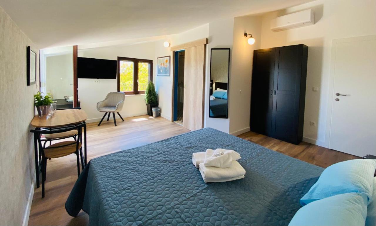 Boutique Rooms Mare Fabulas Ровинь Экстерьер фото